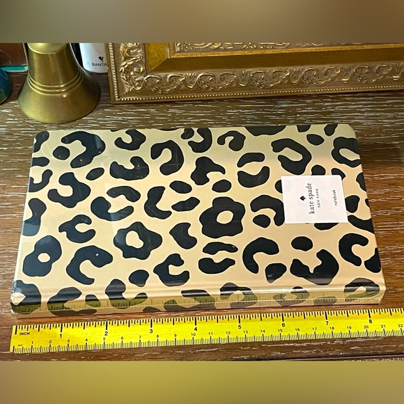 Kate Spade Graphic Leopard 200 Lined Page Notebook approx. 8.25”x 5” NWT 🐆♠️🐆 - Picture 7 of 11